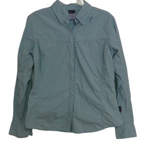Patagonia Button Down Shirt Light Blue Size 6